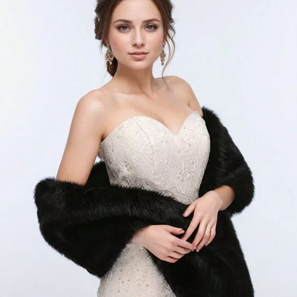 more colors: Casual Women's Faux fur Shawl Collar Wrap - Picture 9 of 13